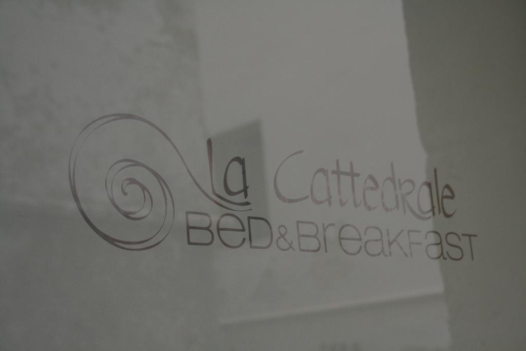 Affittacamere La Cattedrale โมโนโปลี ภายนอก รูปภาพ